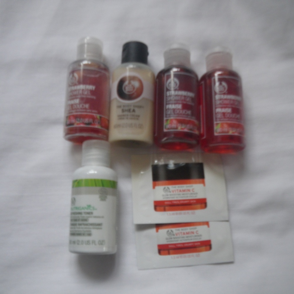 The Body Shop - Picture 3 of 9